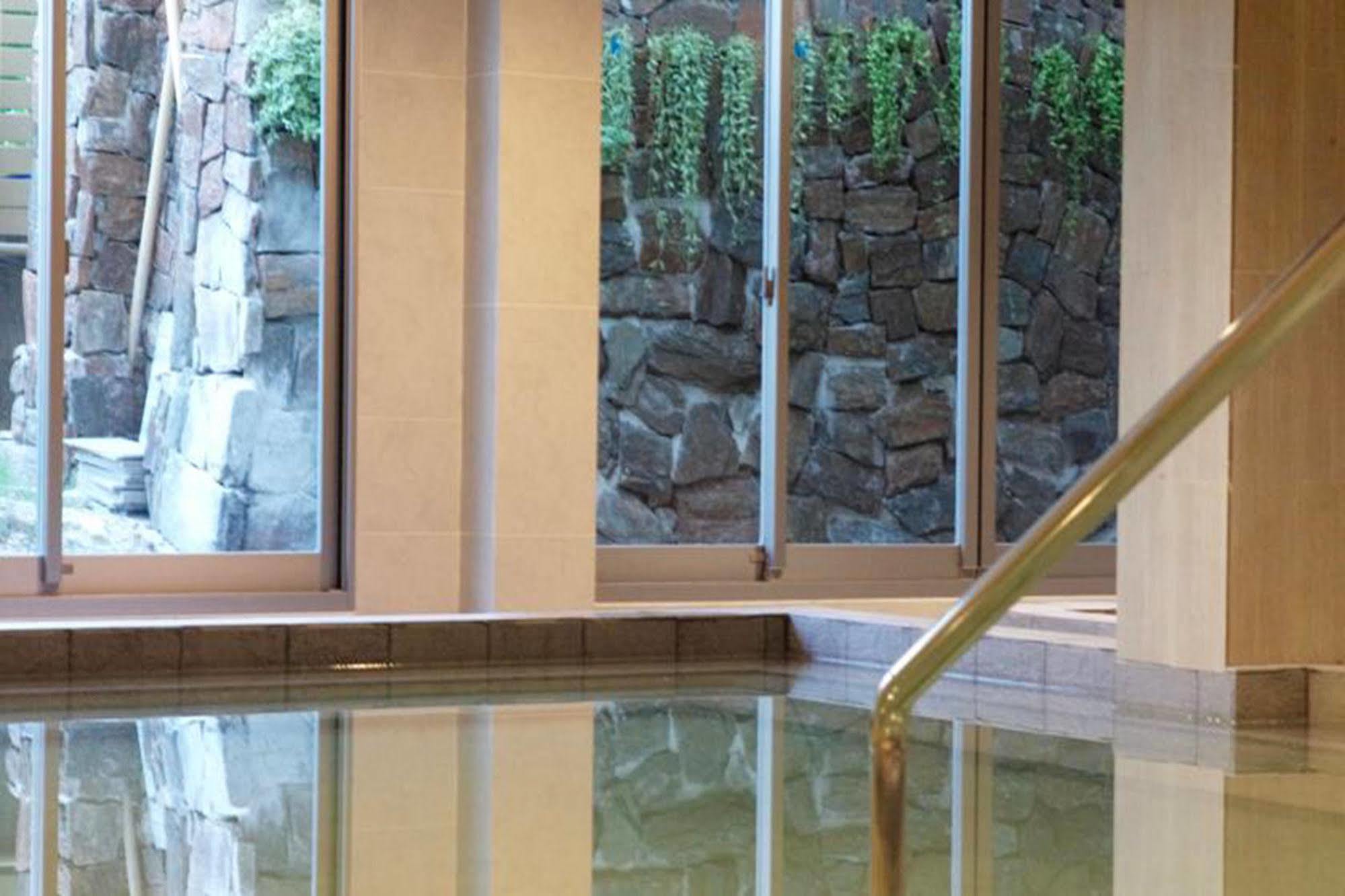 J. Park Hotel Чонбури Екстериор снимка